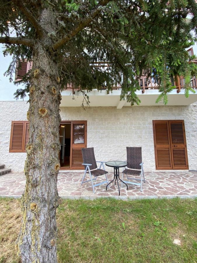 Turisticki Apartmani “Kraljeva Stolica” Zabljak  Exterior photo